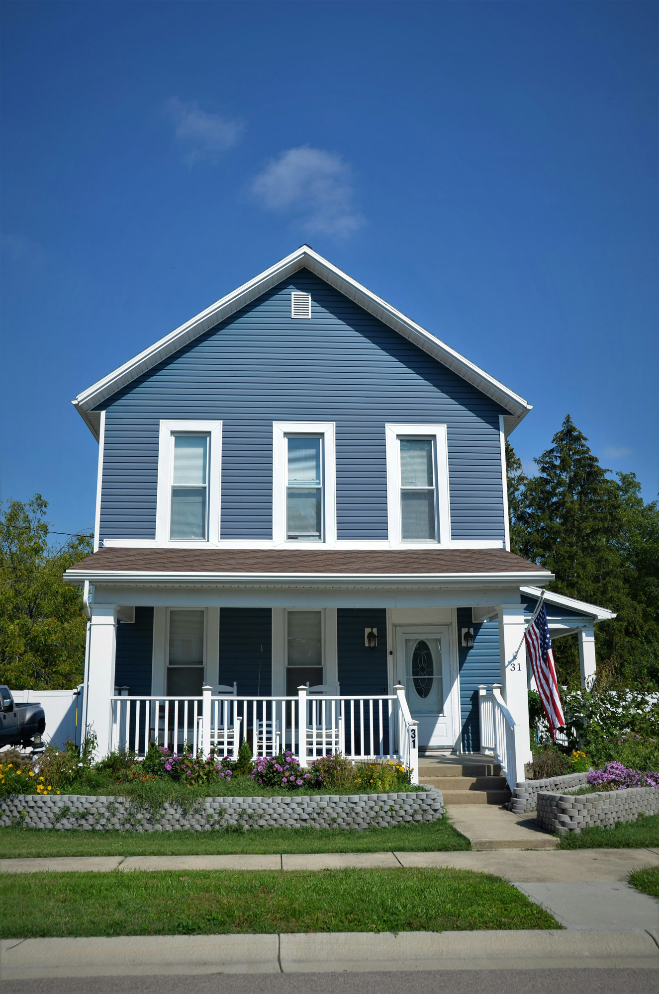 Unique Siding Headquarters